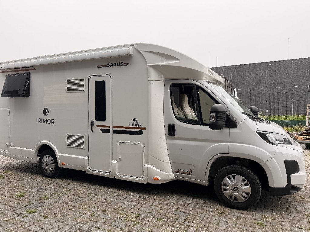 Luxe Rimor Sarus 95 semi-integraal camper, Caravans en Kamperen, Ringverwarming, Fiat, 7 tot 8 meter, Half-integraal