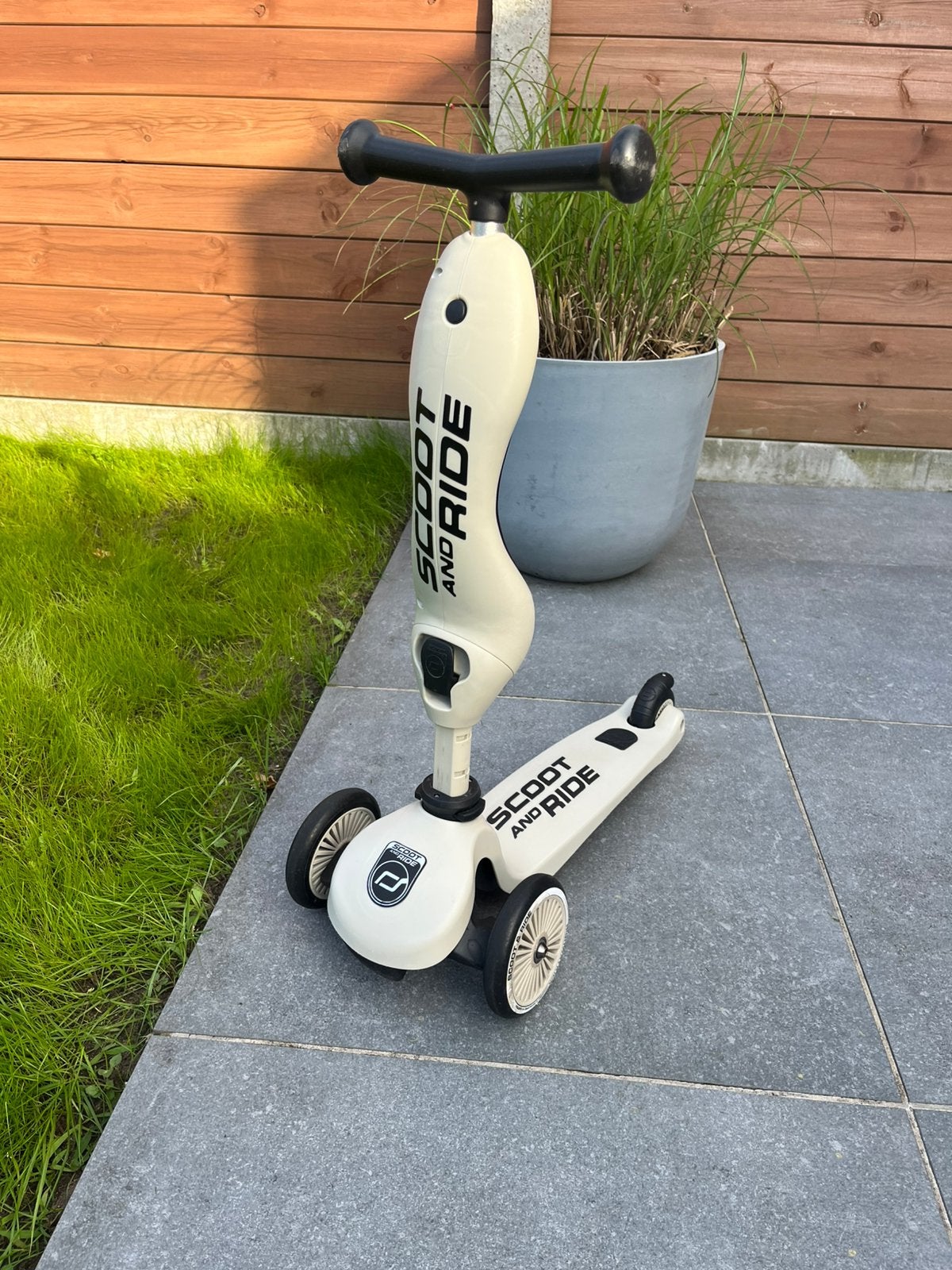 Scoot and ride - in zeer mooi staat!, Enlèvement ou Envoi, Comme neuf