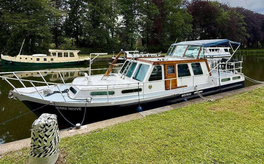 Jacht Alizee Marine, Watersport en Boten, Motorboten en Motorjachten, Overige merken, Gebruikt, Binnenboordmotor, 4 m