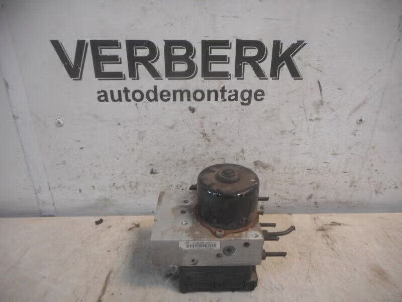 ABS POMP Audi A3 (8L1) (01-1996/05-2003) (1j0614217e), Enlèvement ou Envoi, Auto-Union-Straße 1, 85057 Ingolstadt, DE, Info@audi.de