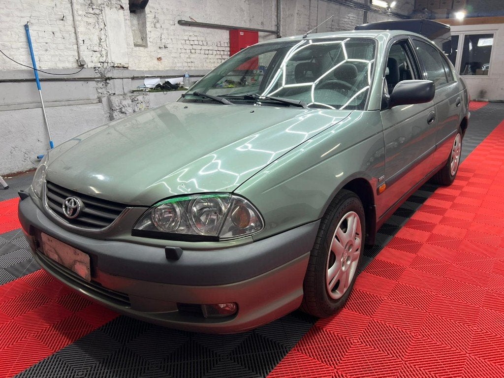 Toyota Avensis excellent état 2002, Autos, Avensis, 4 portes, Boîte manuelle, 5 places