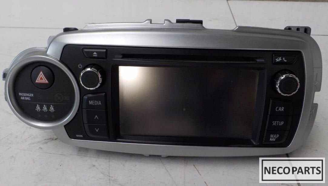 TOYOTA YARIS RADIO NAVIGATIESCHERM SCHERM 86140-0D010, Autos : Divers, Autoradios, -, Utilisé, -, -