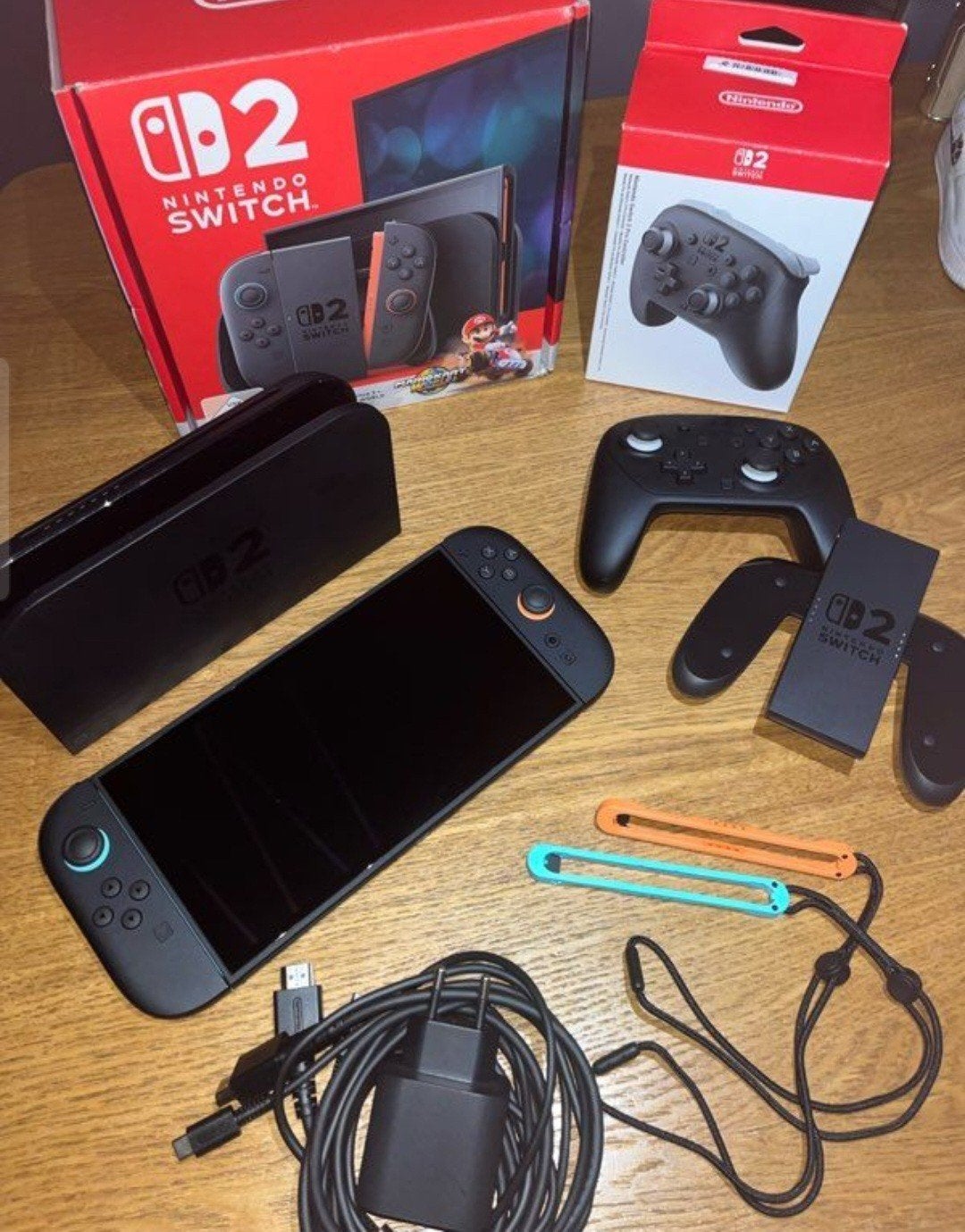 Nitendo switch 2 complet, Consoles de jeu & Jeux vidéo, Neuf, Avec 2 manettes, Switch Original, Avec jeux