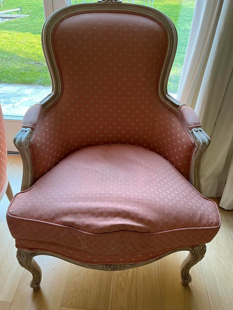 3 fauteuils Louis XIV, Enlèvement