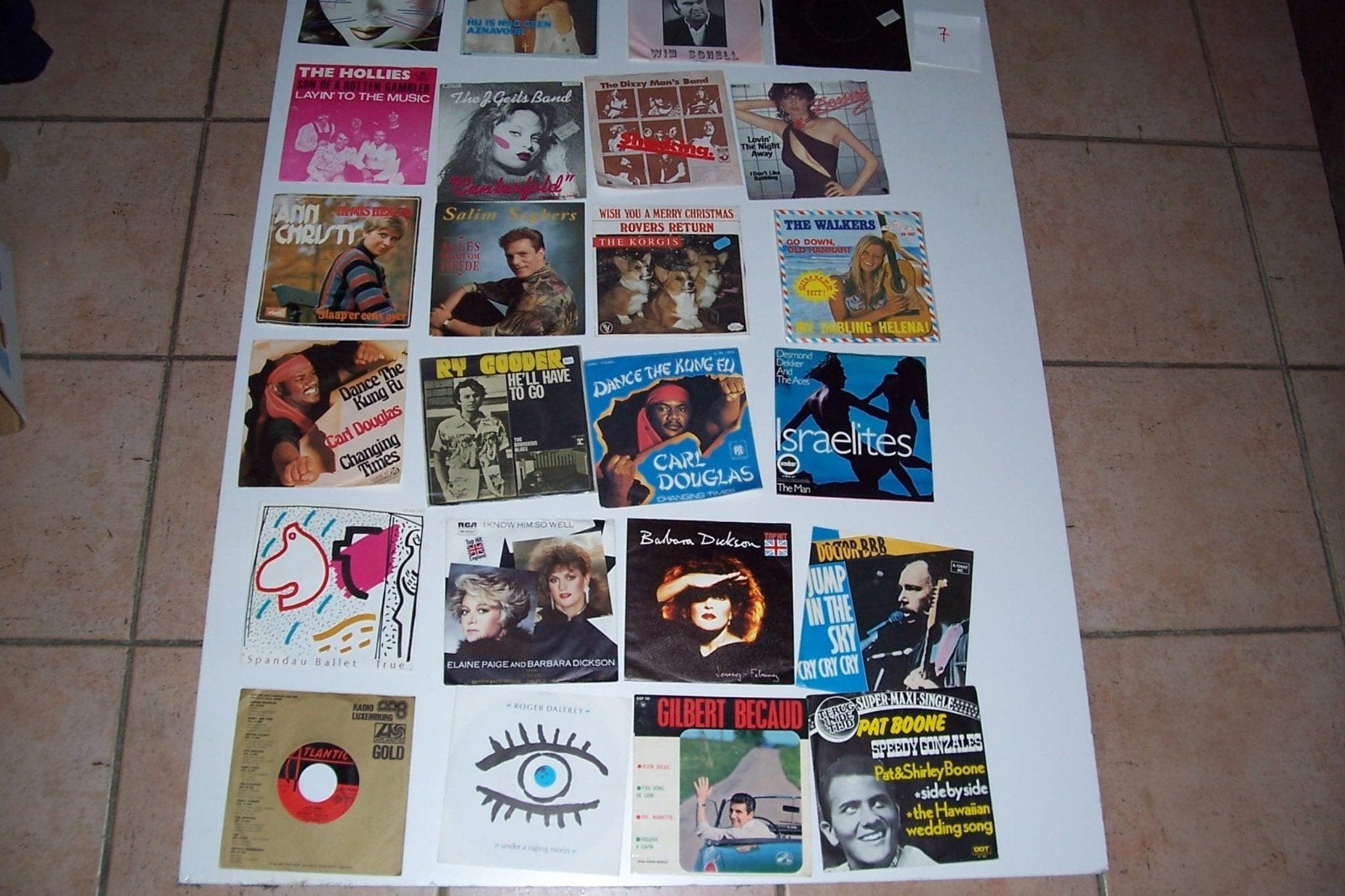 800 assiettes, Enlèvement, Comme neuf, 7 inch, Pop