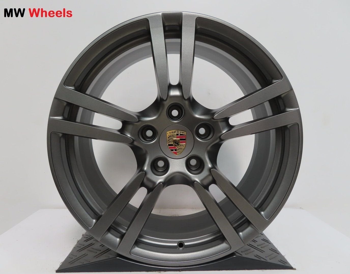 Porsche 20 inch Origineel Panamera Turbo velgen Titan satijn, Auto-onderdelen, Gebruikt, Velg(en), -, -