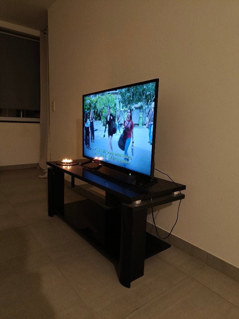 Tv kast | Tv meubel zwart | laminaat, hout, retro, Ophalen, Gebruikt, 100 tot 150 cm, Overige houtsoorten