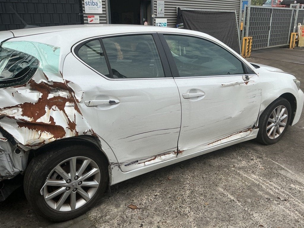 RAAMMECHANIEK RECHTS ACHTER Lexus CT 200h (01-2010/09-2020), Lexus-infoservice@lexus.de, Gebruikt, Lexus, Toyota-Allee 2
50858  Köln, DE