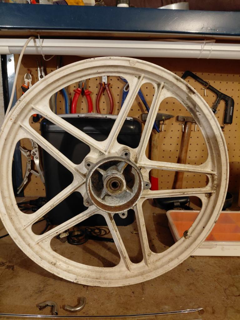 Une jantes a bâton honda camino, Vélos & Vélomoteurs, Enlèvement, Honda