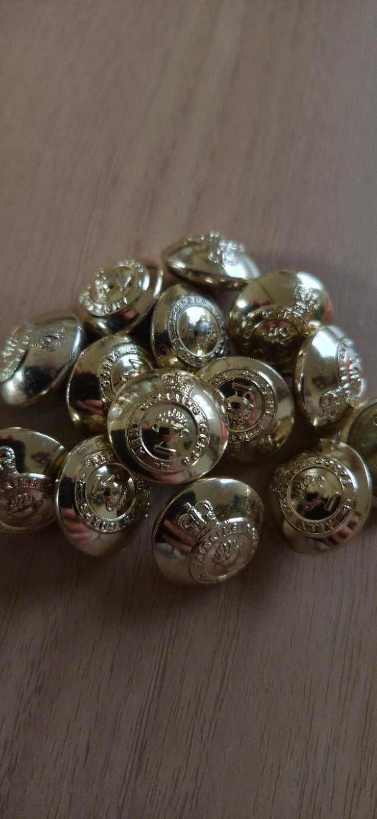 Boutons d'uniforme militaire/Boutons de l'armée, Collections, Enlèvement ou Envoi