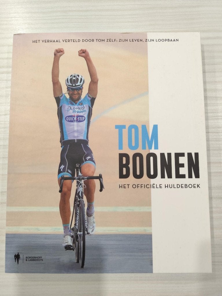 Tom boonen - het officiële huldenboek, Ophalen of Verzenden, Zo goed als nieuw