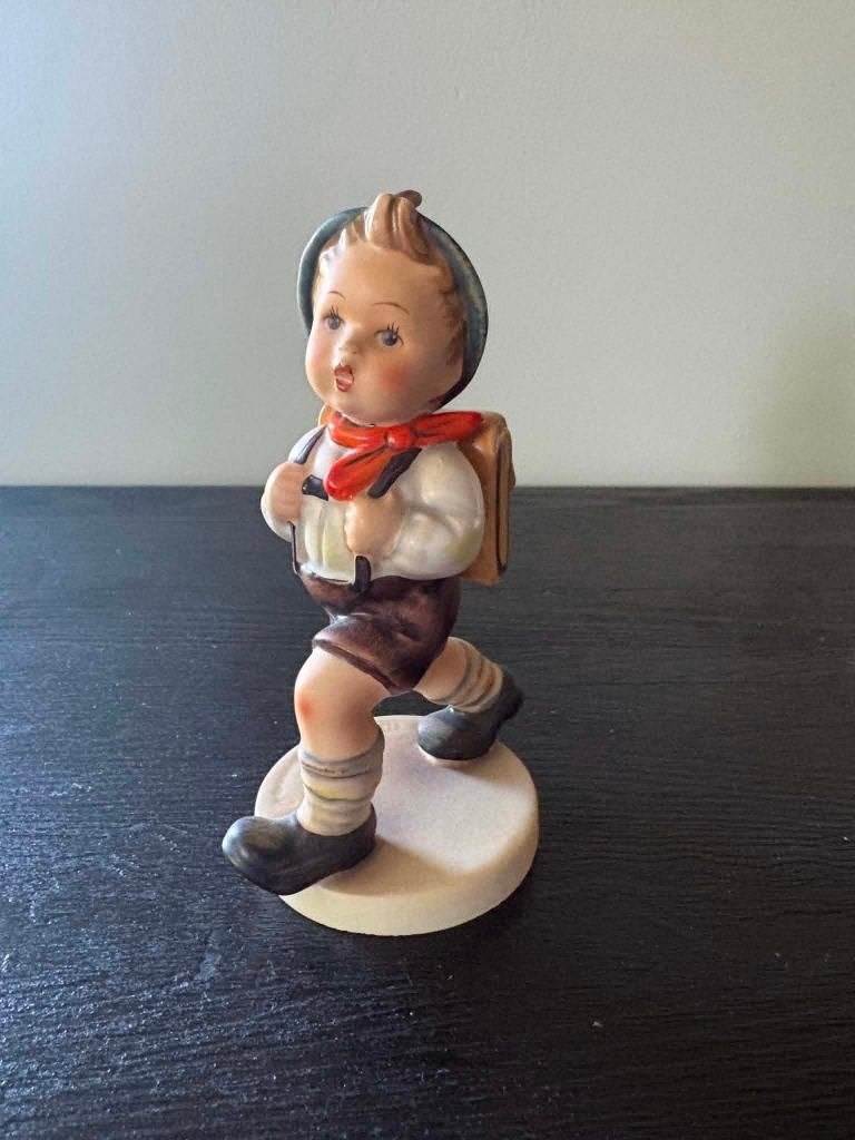 Hummel Goebel schooljongen, oud beeld, Ophalen of Verzenden, Gebruikt, Hummel