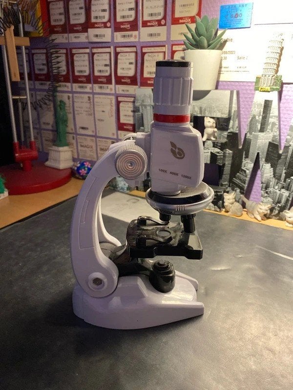 Jouet scientifique microscope cb toys, Enlèvement ou Envoi, Neuf, Découverte, Avec lumière