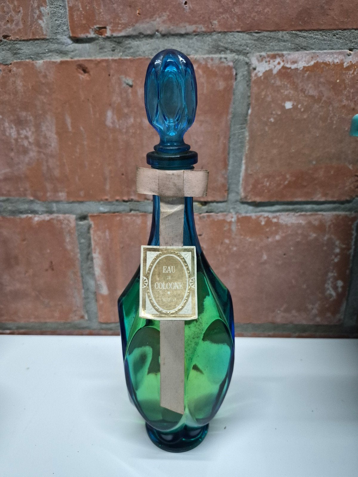 Eau de Cologne fles in zeer goede staat!, Verzamelen, Ophalen, Zo goed als nieuw, Overige typen, Gevuld