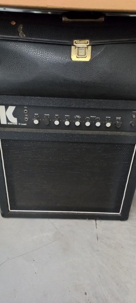 Kustom versterker, Ophalen