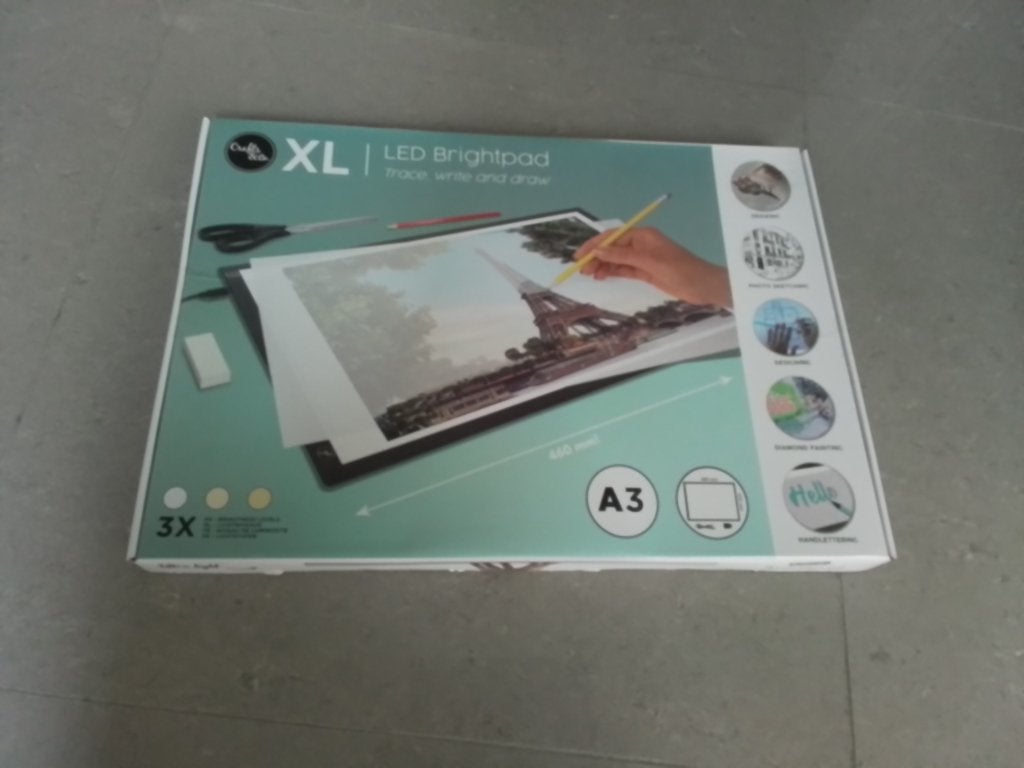 Nieuw in verpakking Crafts&Co XL LED Brightpad, A3 Lichtbak, Hobby en Vrije tijd, Ophalen, Nieuw