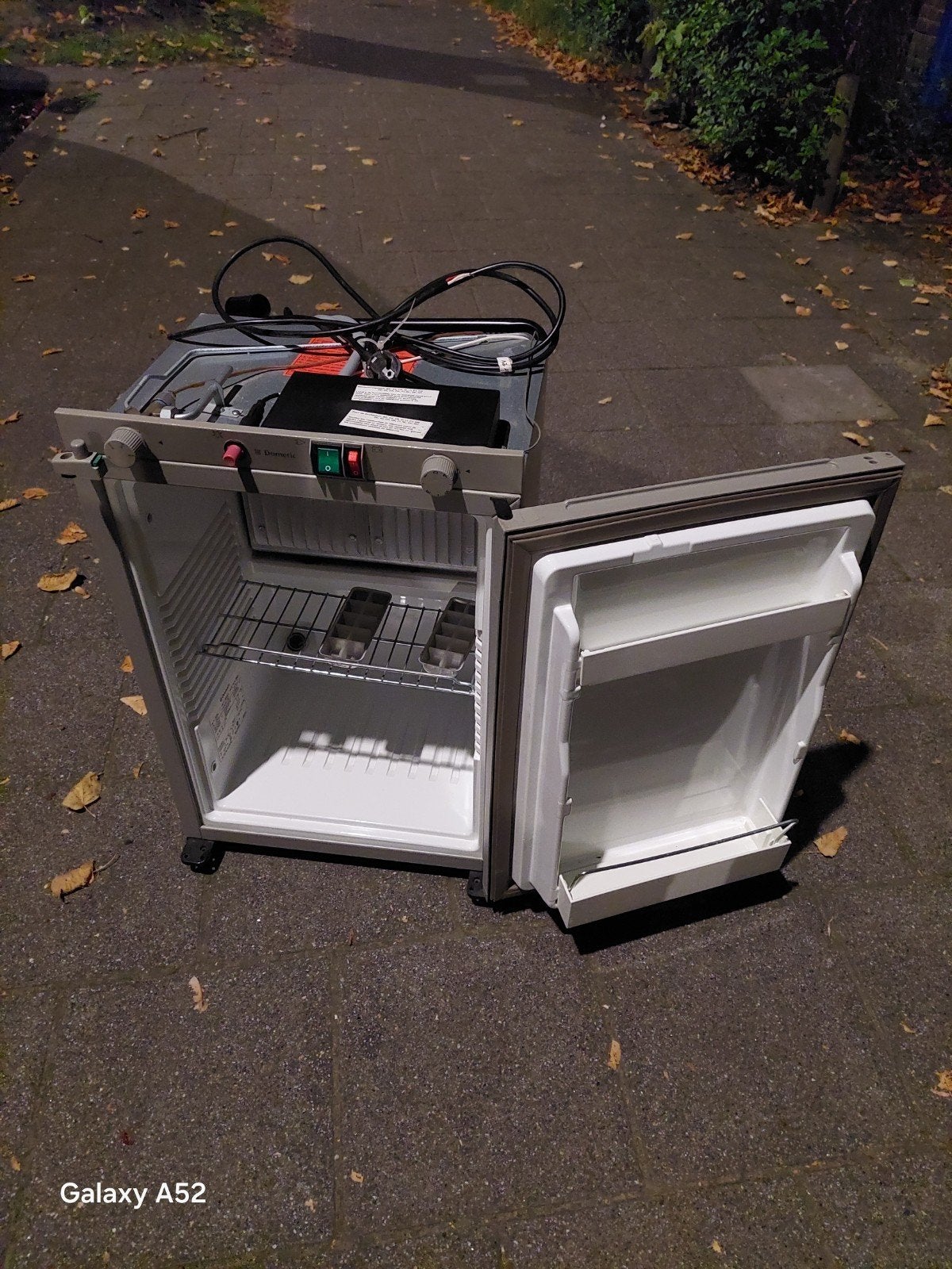 Dometic RM-4180 vw T3 T4 camper caravan koelkast op gas 12v, Caravanes & Camping, Enlèvement ou Envoi, Comme neuf