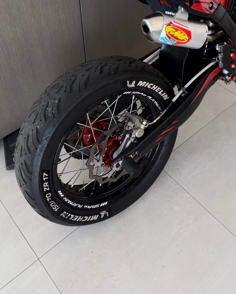 Supermoto velgen, Ophalen, Gebruikt