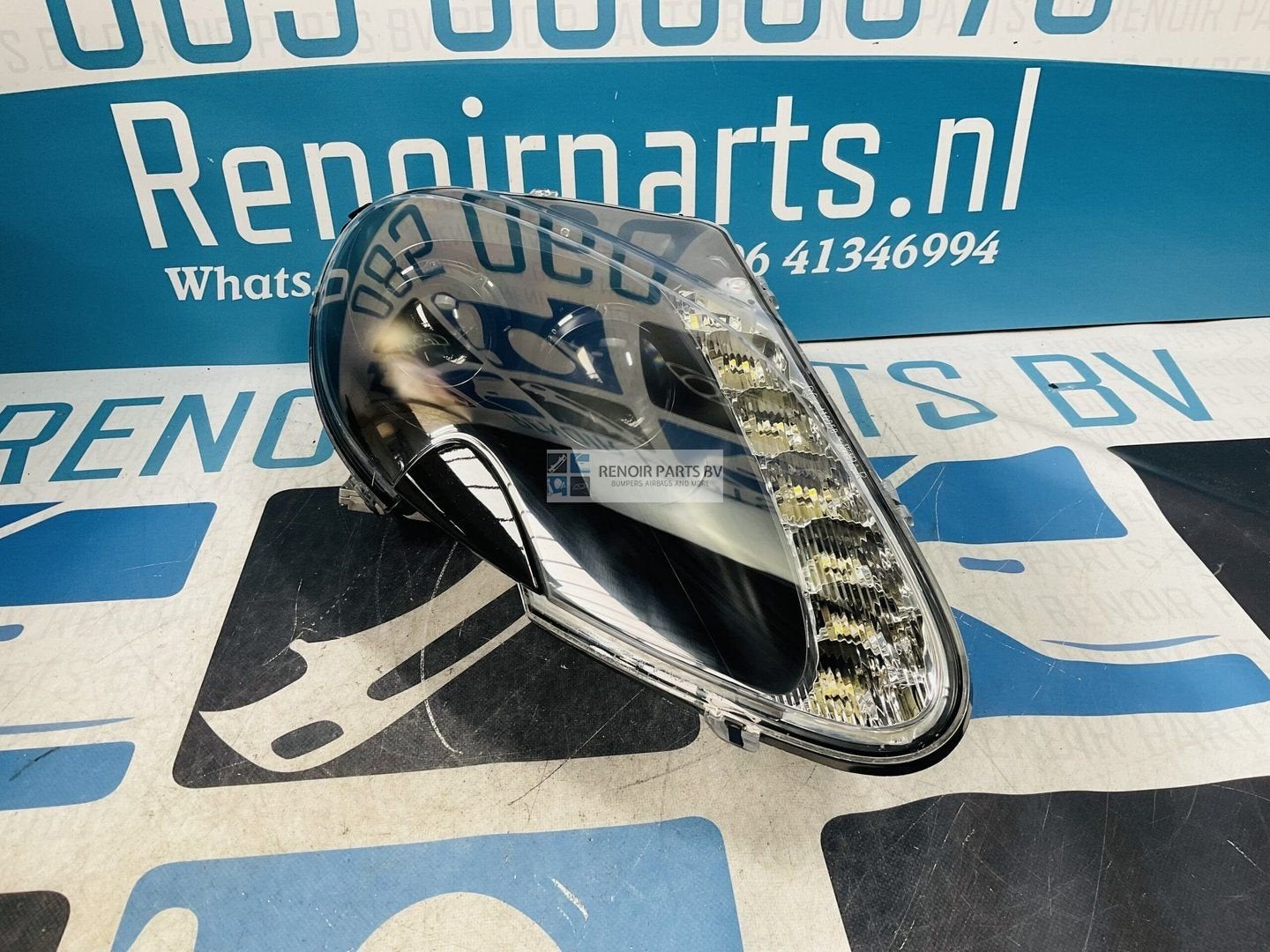 Koplamp Aston Martin Vantage Full Led ED23-13W029-BC Rechts, -, Utilisé, -, Enlèvement ou Envoi