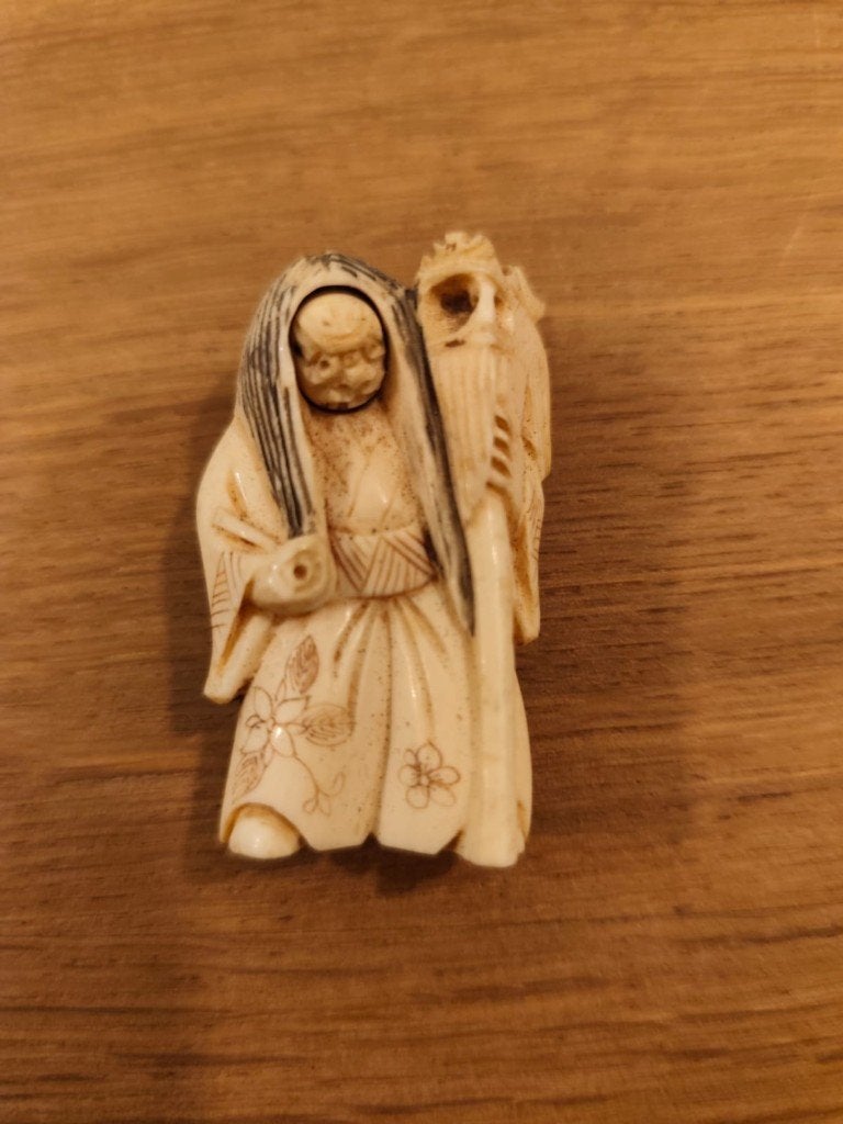 Art oriental, Enlèvement ou Envoi, Blanc, 4 cm, Netsuke