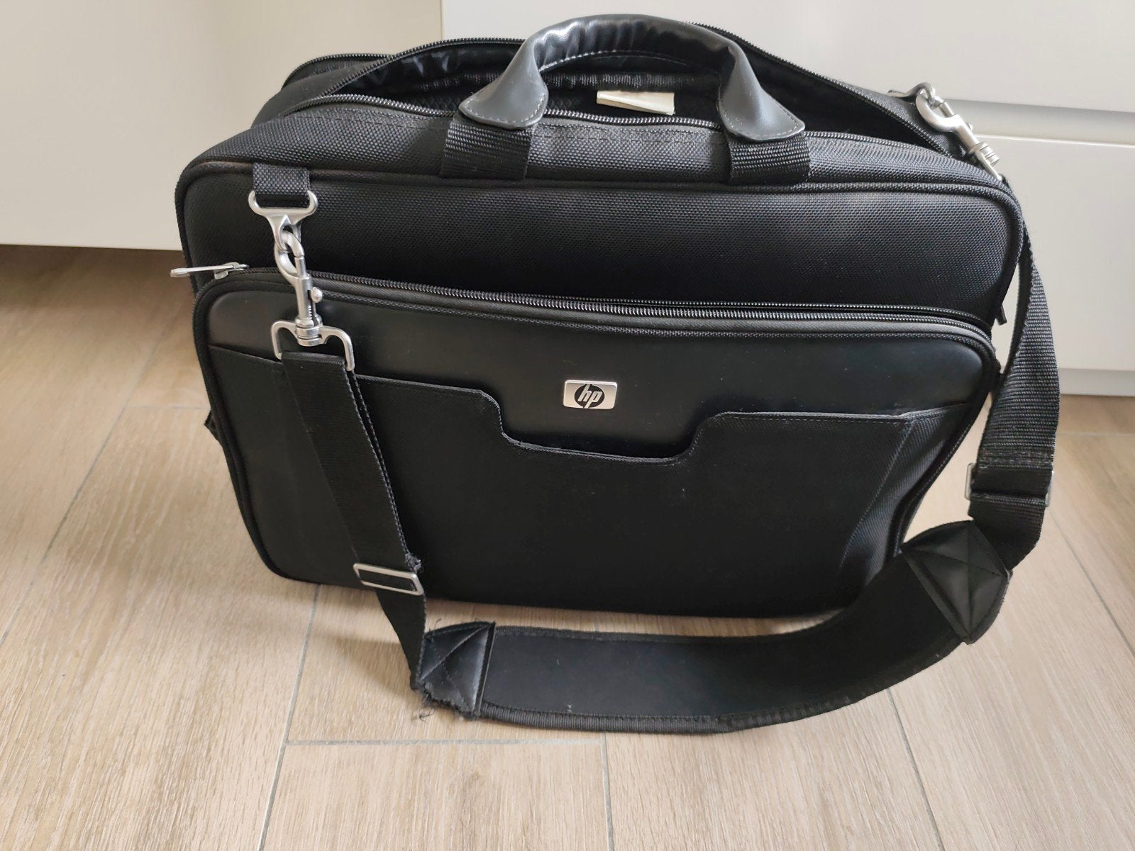 HP Universele Laptoptas 17 inch (Model 439425-001) – Zwart”., Computers en Software, 17 inch of meer, HP, Zo goed als nieuw, Zwart