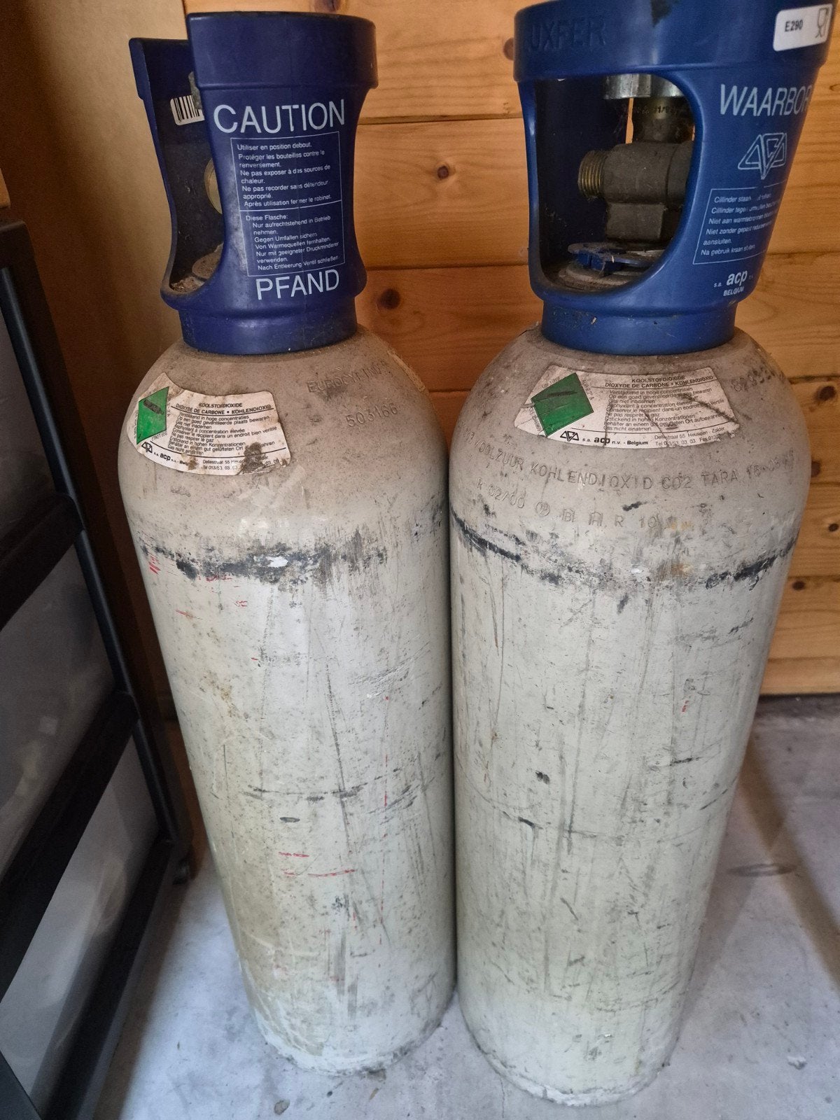 Twee volle CO2 flessen te koop!, Ophalen
