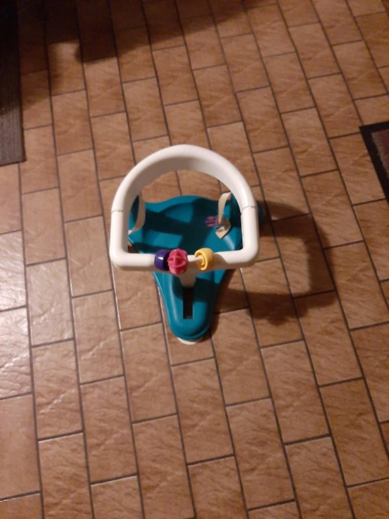 Badstoeltje  - badzitje voor baby, Ophalen, Zo goed als nieuw