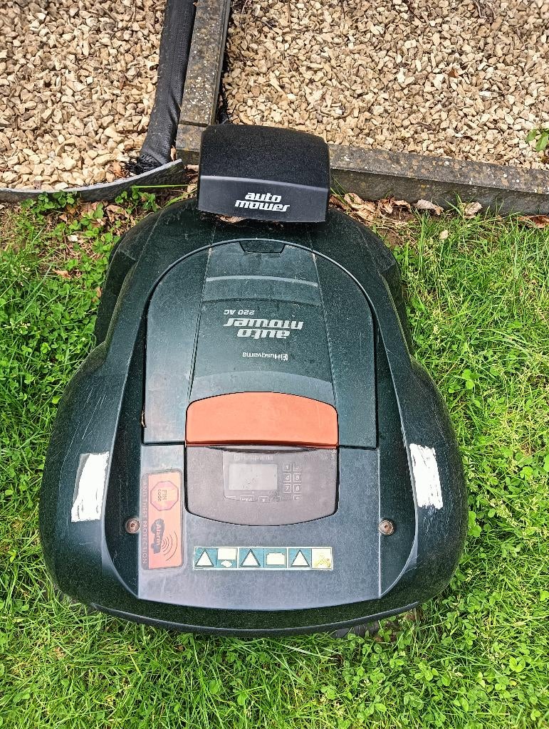 Robotmaaier voor de tuin, Tuin en Terras, Ophalen, Gebruikt