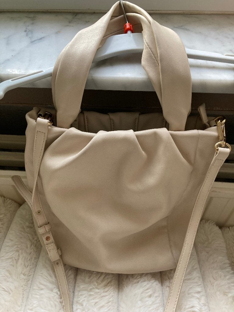 Beau sac à main en cuir comme neuf, Enlèvement, Comme neuf, Beige, Sac à main