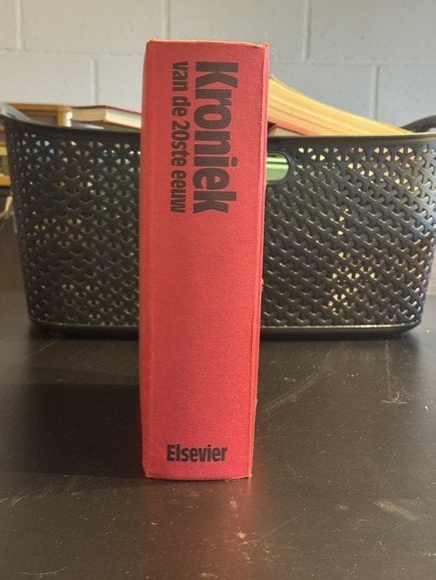 Kroniek van de 20ste eeuw, Livres, Histoire mondiale, Enlèvement, Utilisé