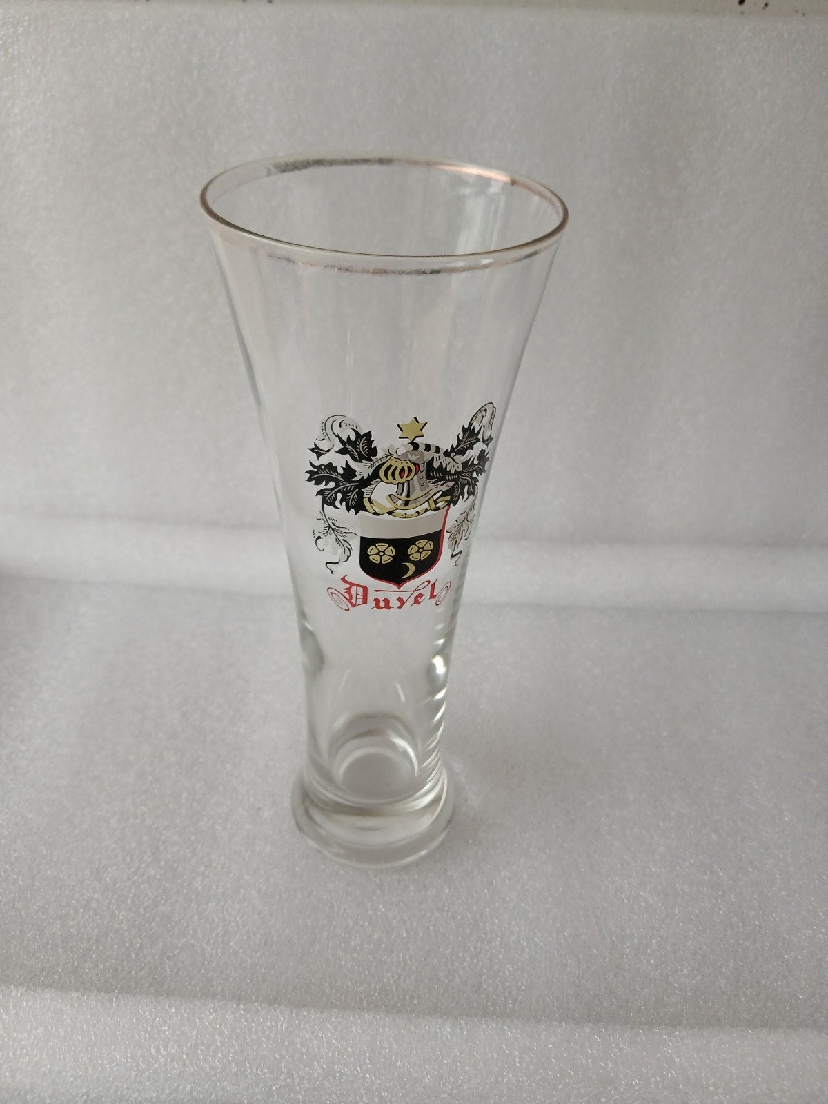 Vintage Duvel Fluitglas met Gekleurd Wapenschild, Enlèvement ou Envoi, Utilisé, Verre à bière