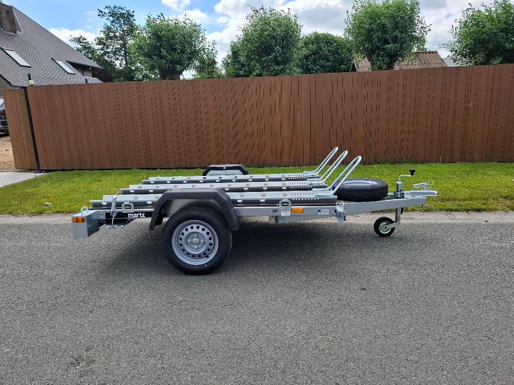 Kantelbare moto-aanhangwagen, Enlèvement