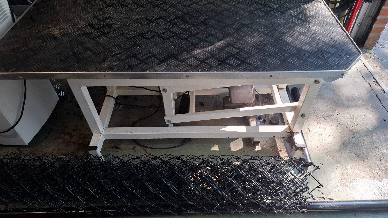 honden trimtafel electrisch verstelbaar, Dieren en Toebehoren, Ophalen, Gebruikt