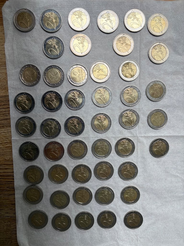 Lot de 48 pièces commémoratives de 2 euros de Belgique., Enlèvement, Monnaie
