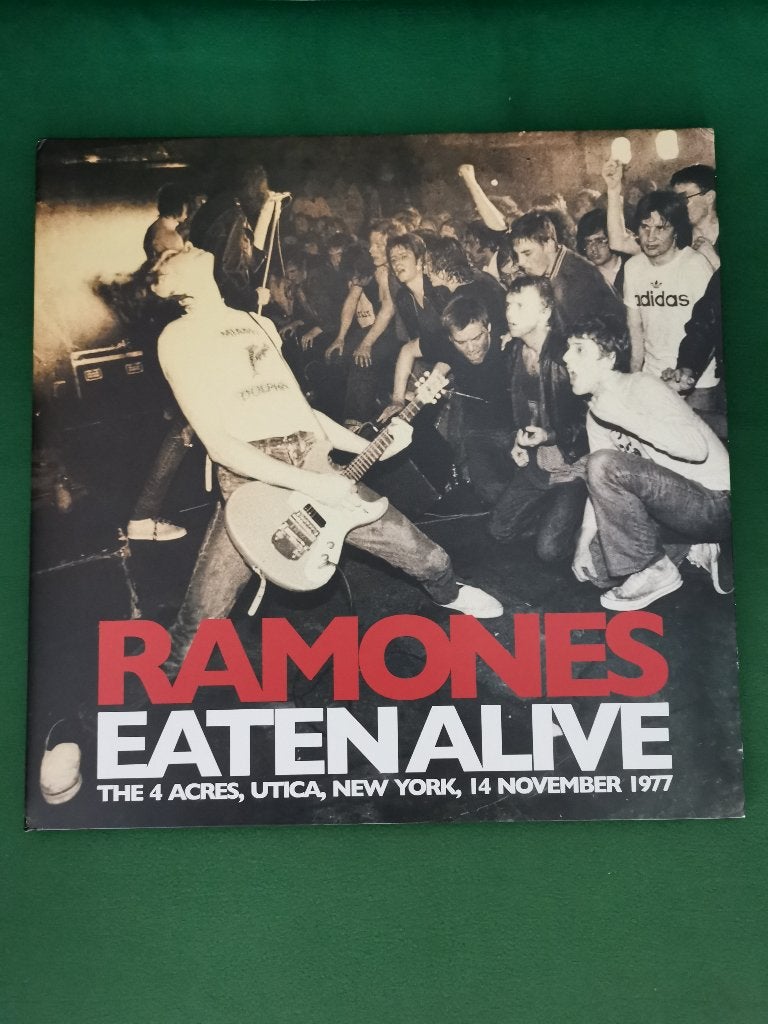 Ramones - Eaten alive 1977 - 2LP, Speciale editie, Ophalen of Verzenden, Zo goed als nieuw, Dubbel-LP