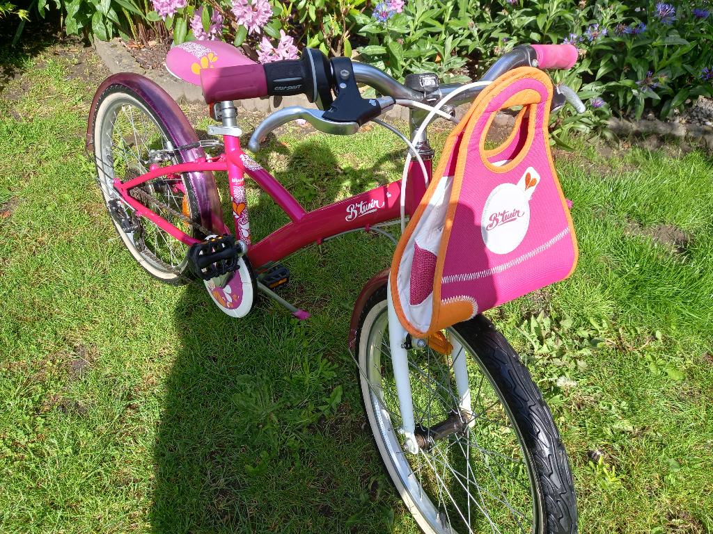 Très beau vélo Decathlon 20 pouces pour fille, Enlèvement, Comme neuf, 20 pouces, Vitesses