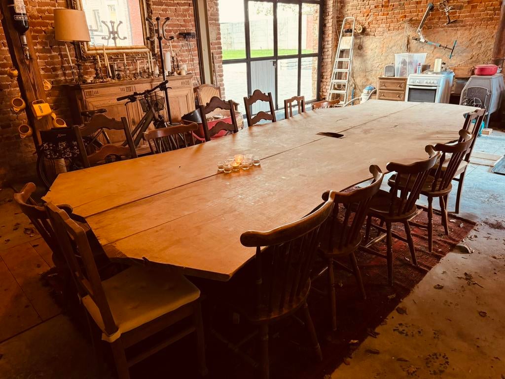 Mooie houten eiken tafel 4,20 m. op 1,80 m. voor 18 personen, Antiek en Kunst, Ophalen
