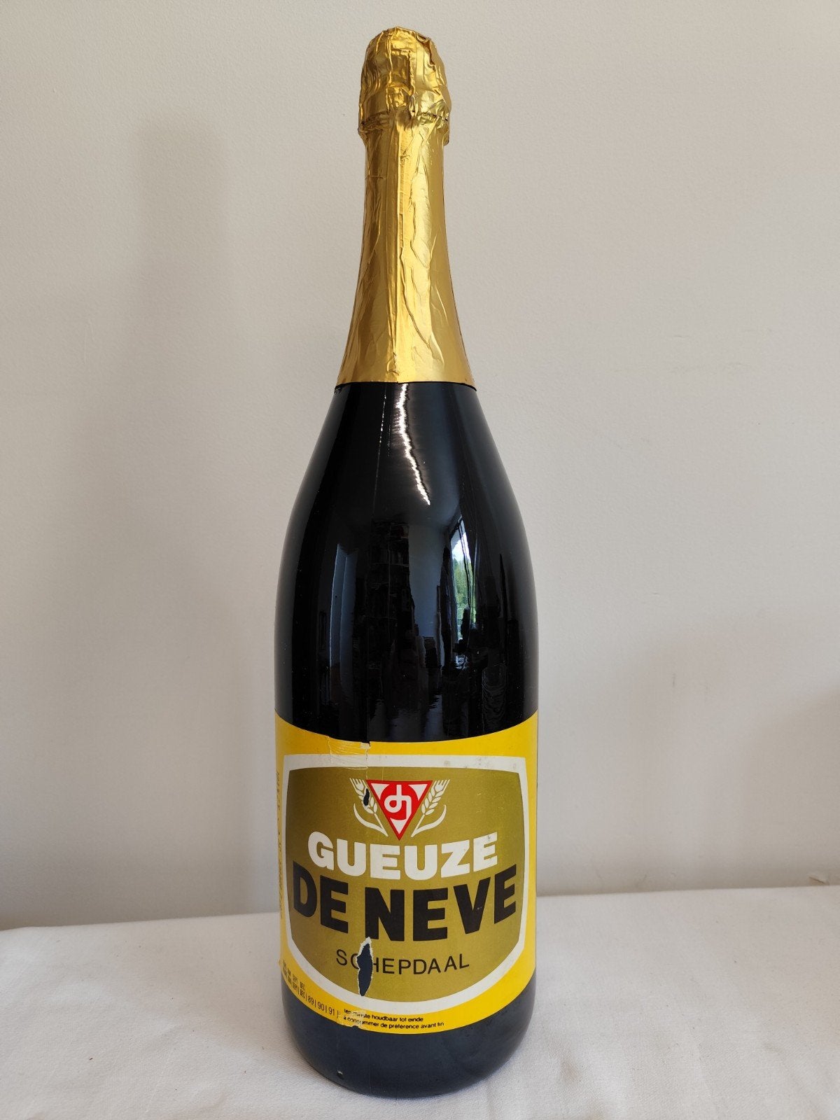 Fles geuze bier 'Gueuze De Neve Schepdaal', 3 liter. 1991., Ophalen