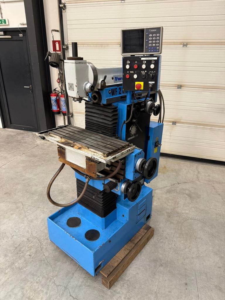 Format WF200U freesmachine incl. tools, Enlèvement