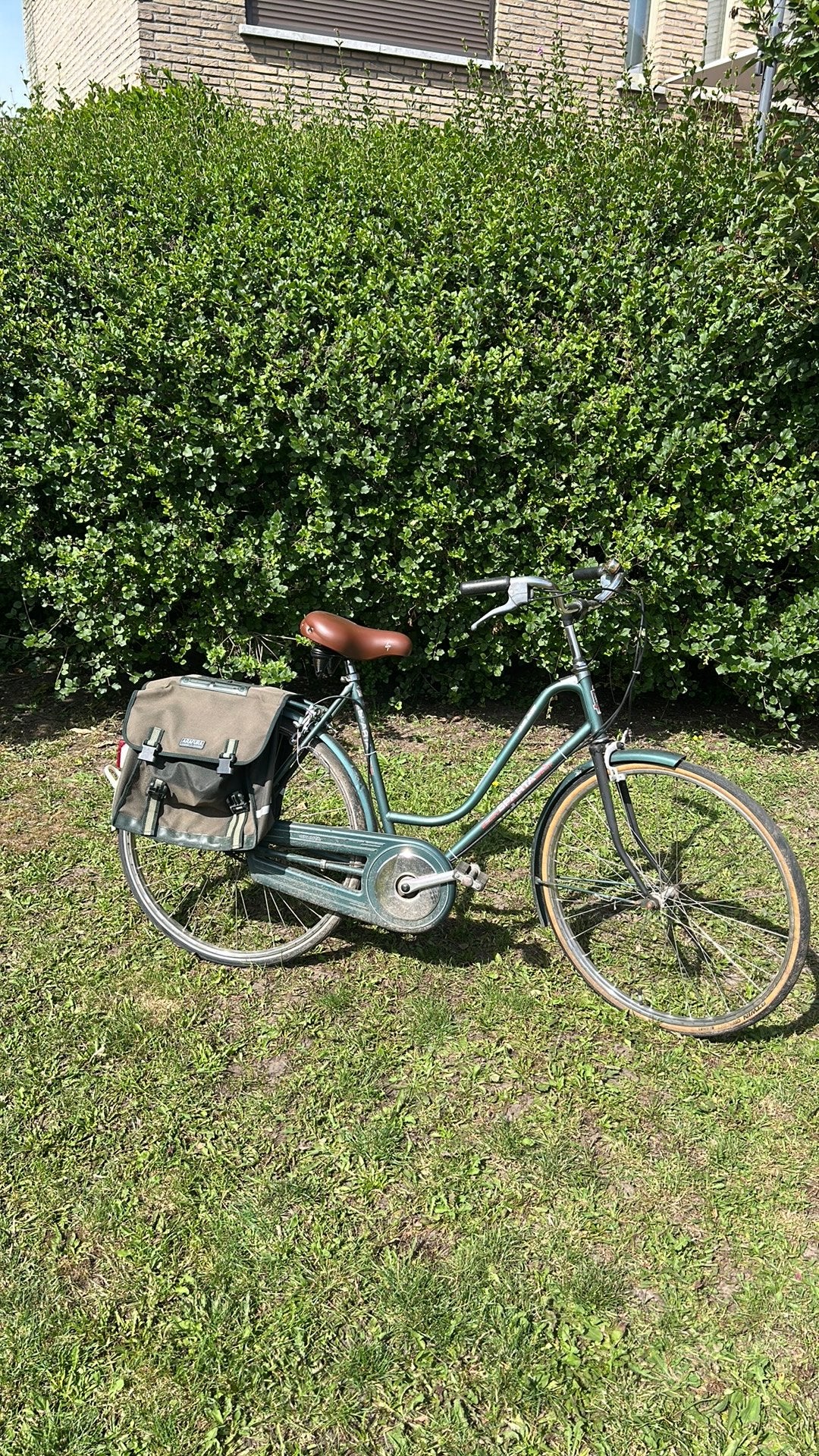 Dames stadfiets, Ophalen, Zo goed als nieuw