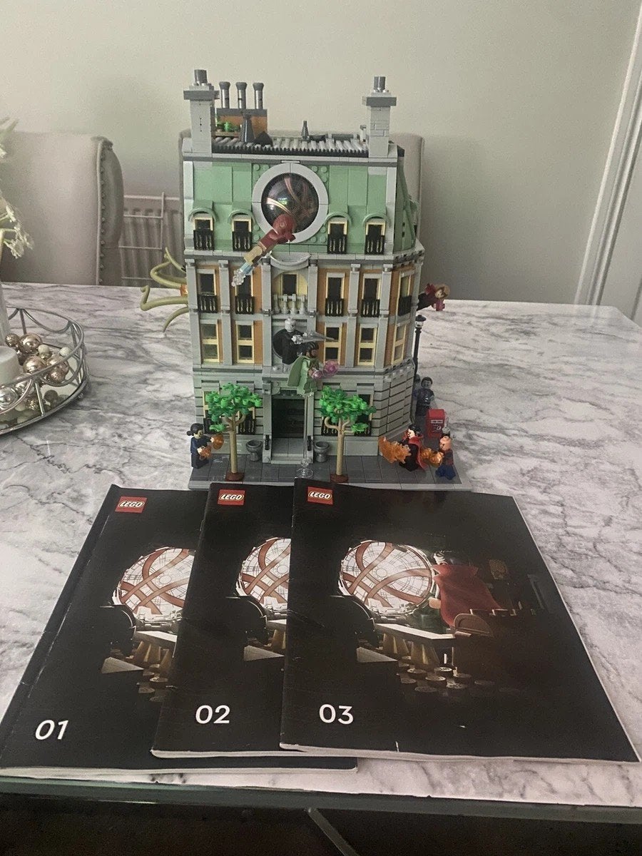 Lego 76218 Sanctum Sanctorum
Set is compleet en met doos , s, Enlèvement ou Envoi, Complet, Lego