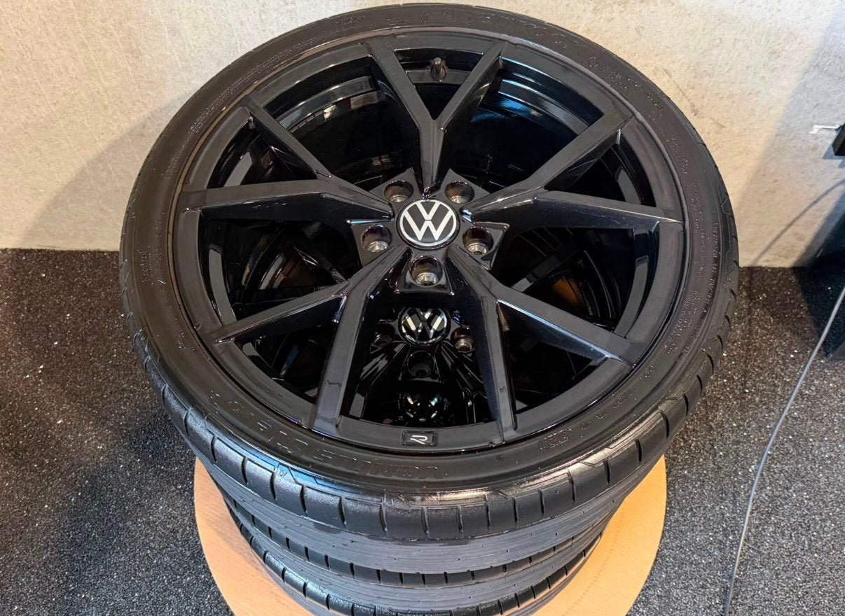 19 Origineel VW Golf Estoril R GTI Clubsport GTD GTE R-Line, Auto-onderdelen, Banden en Velgen, Nieuw, 235 mm, Personenwagen