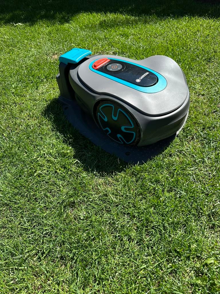 Gardena robotmaaier Sileno minimo 250, Ophalen, Gebruikt, 20 tot 25 cm, Bestuurbaar via app