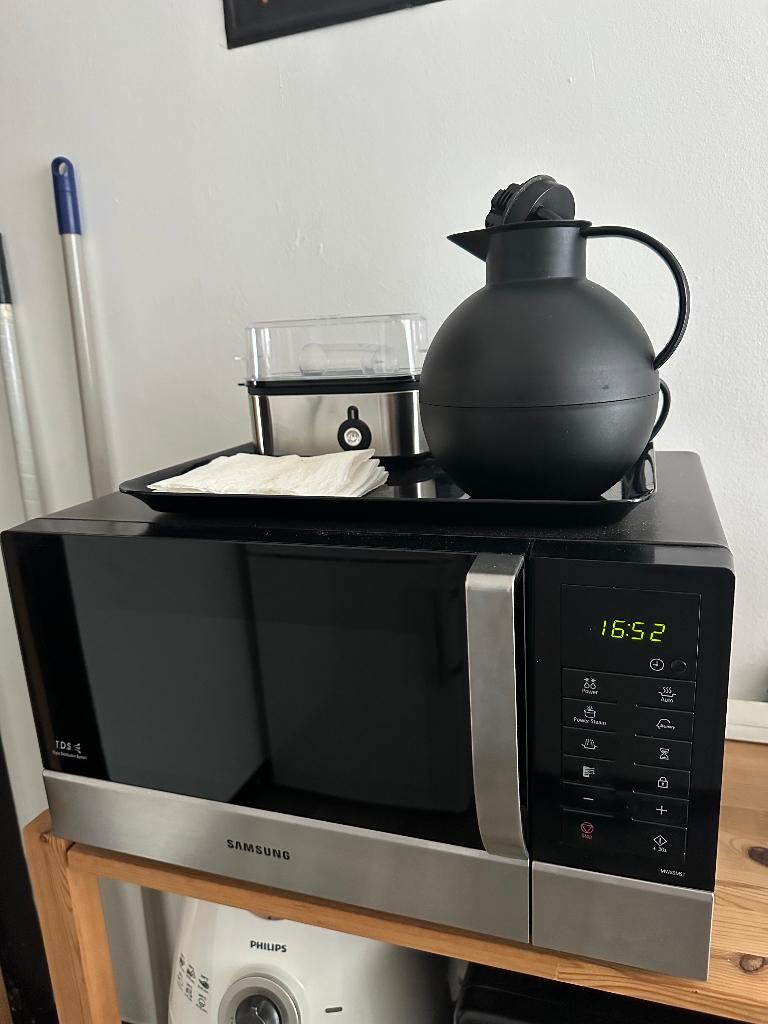 Microgolfoven, Elektronische apparatuur, Ophalen, Zo goed als nieuw, Vrijstaand, Microgolfoven