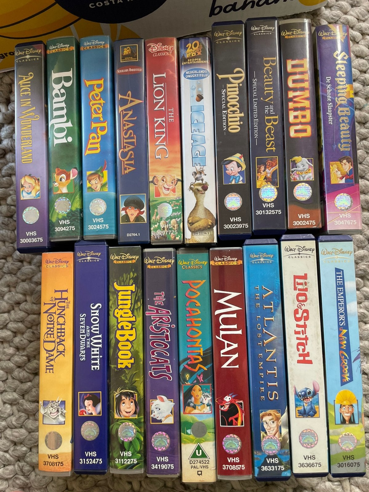 58 originele VHS – Disney Classics + bekroonde speelfilms, Enlèvement, Utilisé, VHS