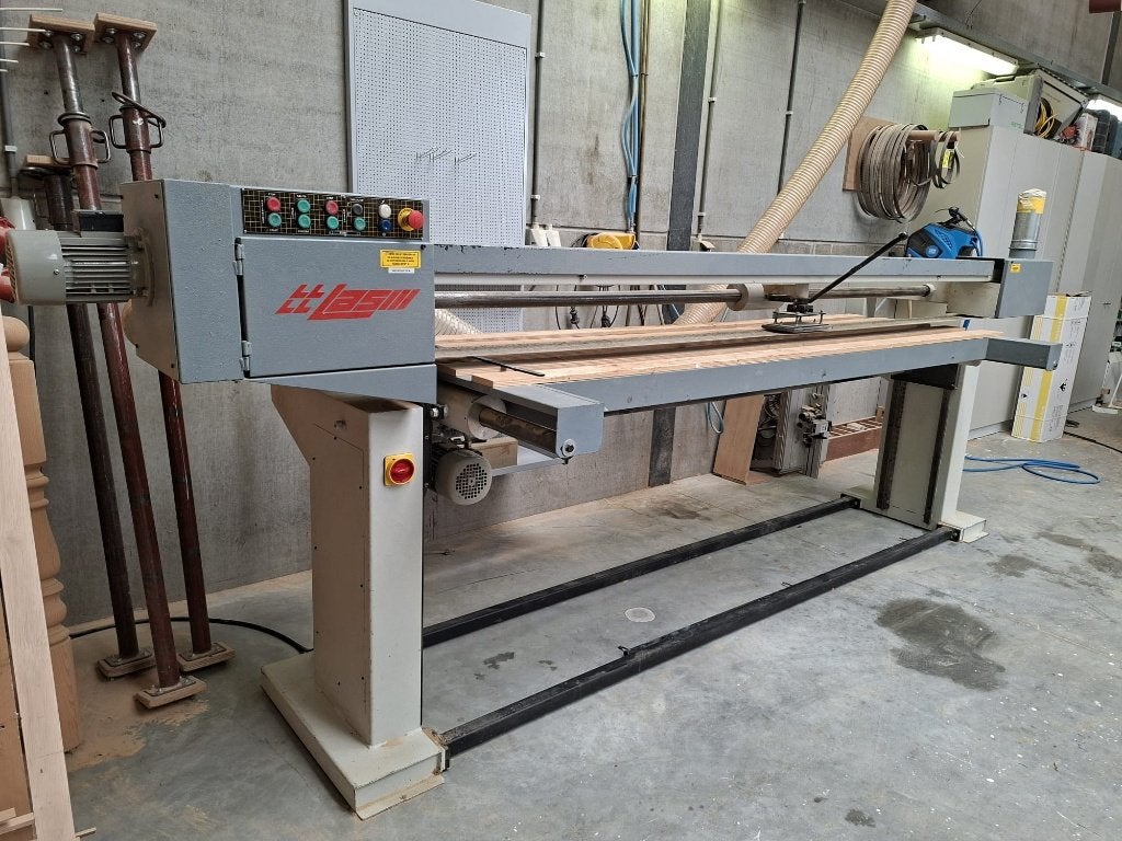 lange bandschuurmachine Las M, Doe-het-zelf en Bouw, Gereedschap | Schuurmachines, Gebruikt, Bandschuurmachine, 1200 watt of meer