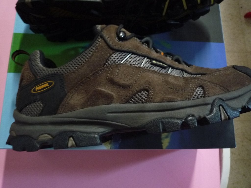 Wandelschoenen Meindl - laag model - maat 10,5 - als nieuw, Sport en Fitness, Ophalen, Zo goed als nieuw, Schoenen