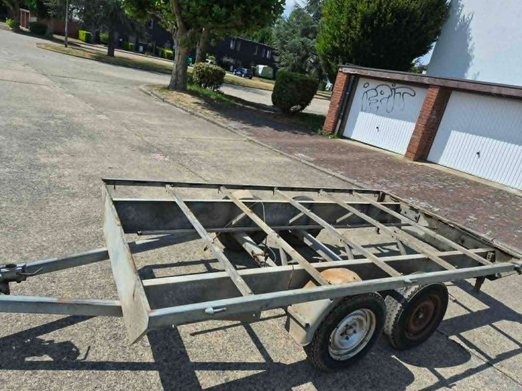grote dubbele aanhanger 3m30 op 1m80 2000 kg, Auto diversen, Aanhangers en Bagagewagens, Ophalen