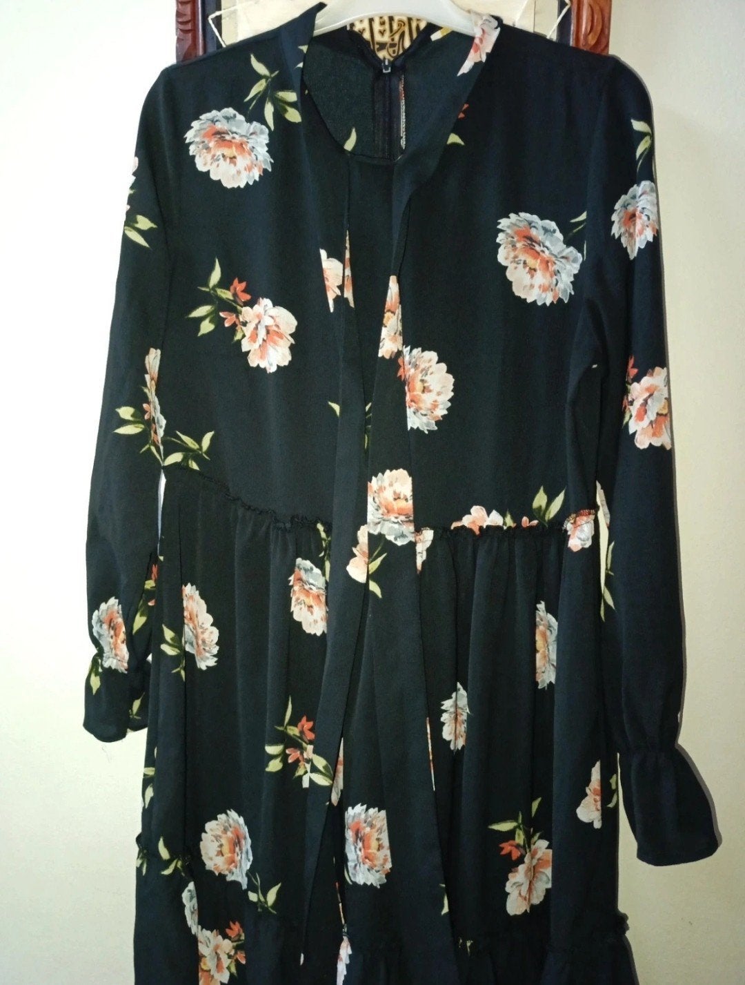 Robe longue noire élégante à imprimé floral avec ruban à nœu, Vêtements | Femmes, Robes, Enlèvement ou Envoi, Taille 36 (S), Comme neuf