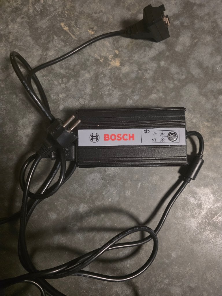 Bosch classic ebike charger lader fiets, Fietsen en Brommers, Fietsaccessoires | Fietsaccu's, Ophalen, Gebruikt